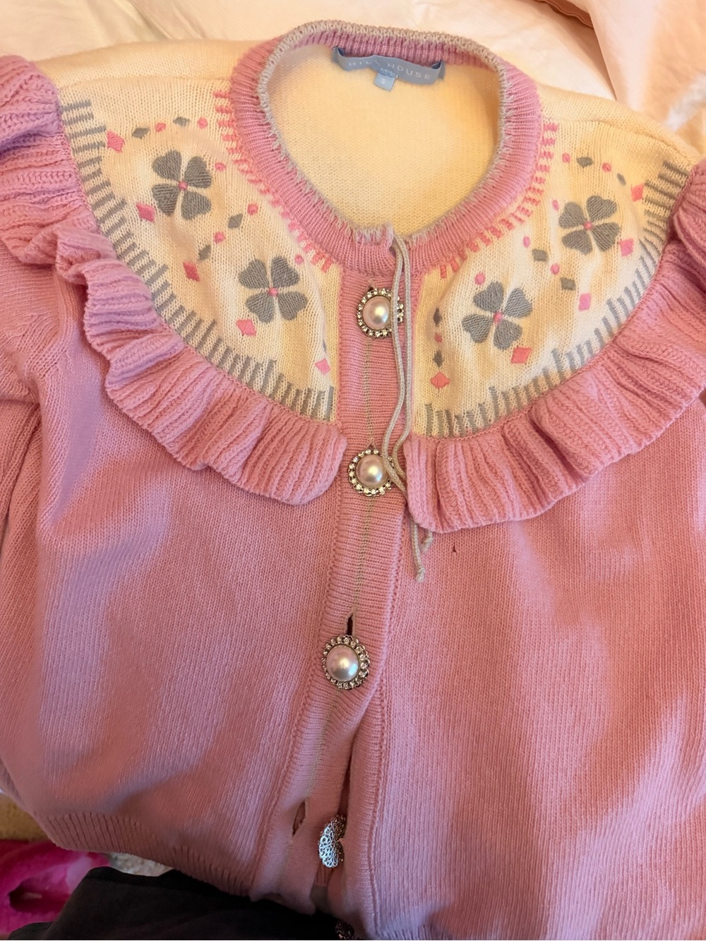 Hill House 100% Virgin Wool Cottagecore Desk Cardigan in Pink - Picture 8 of 9